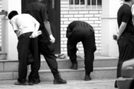 饭馆老板要账，这事儿说难不难，说简单也不简单。关键是要找到合适的方式，既能让对方明白你的意图，又不会影响到你们之间的友好关系。下面，我就来和大家聊聊，饭馆老板要账时该怎么开口。