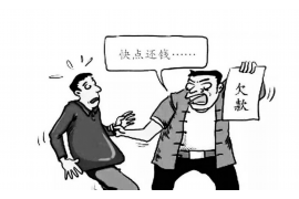 标题：钻到欠款人车底要账：一场法律与道德的较量