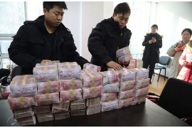 钱龙帮裴总要账：一场关于债务与信任的较量