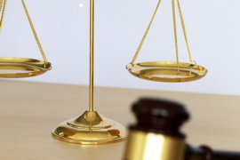 顺子找铁扣要账，案例分析揭示商业催收的艺术